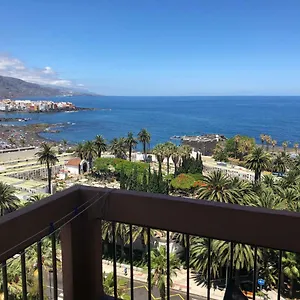 Magnificent Studio With A Terrace Overlooking The Sea! Apartamento